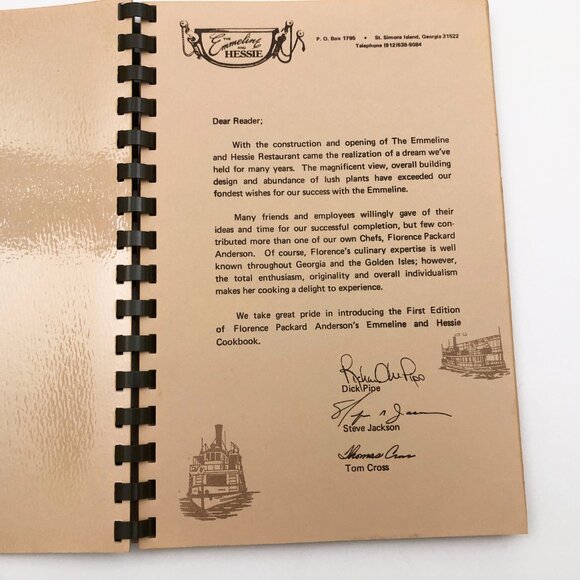 The Emmeline and Hessie Cookbook St Simons Island Georgia Seafood 1st Ed Signed - Picture 6 of 8